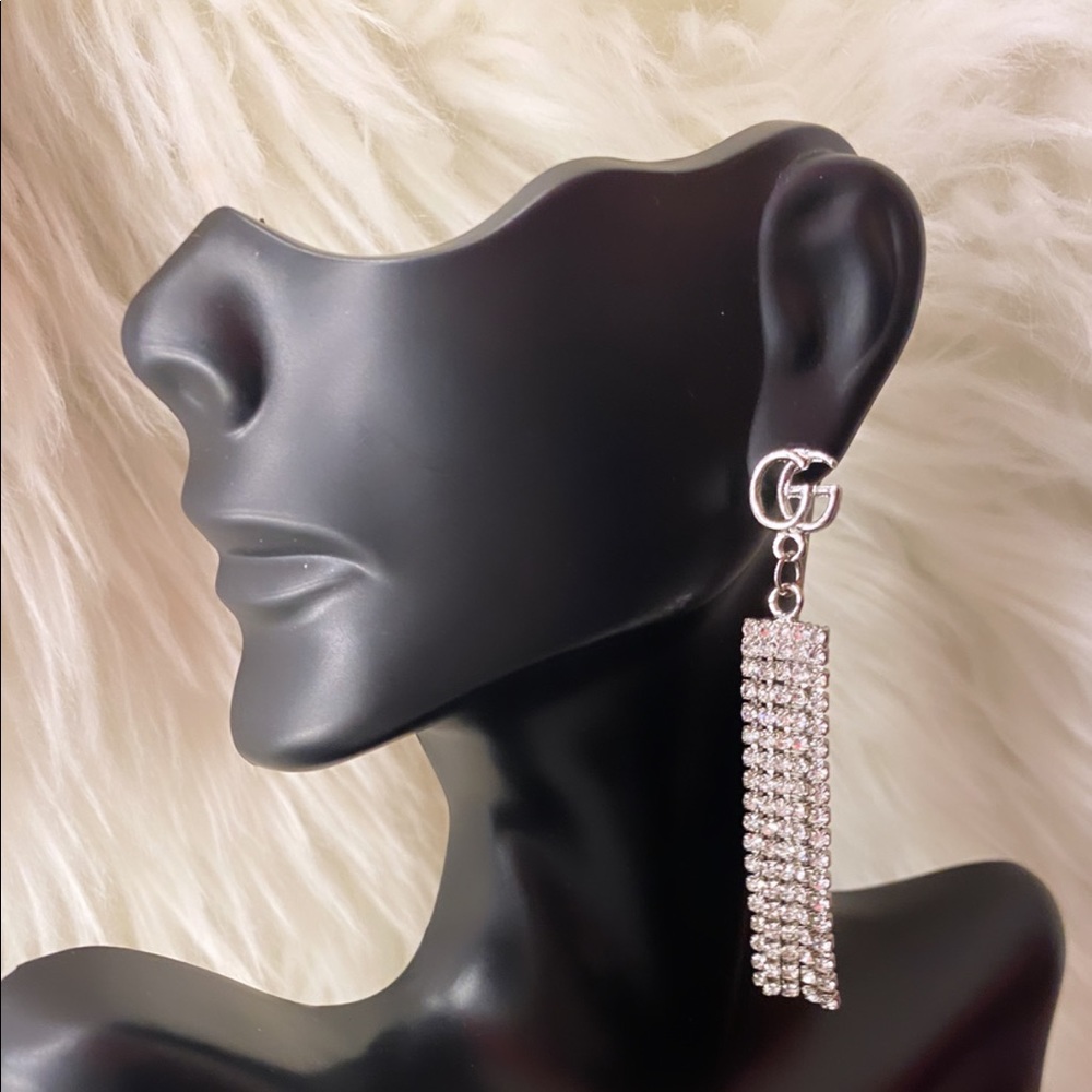 Diamond silver Earings! 💎